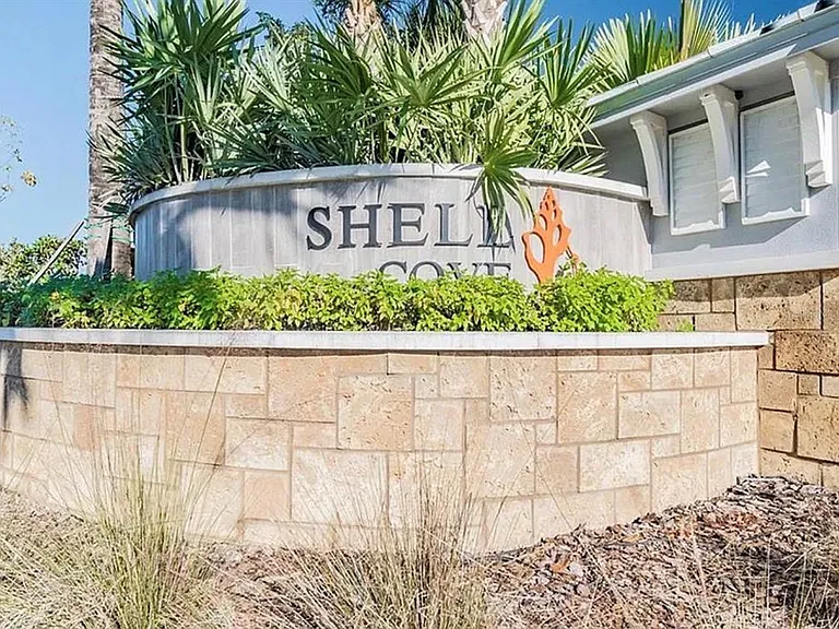 649 Sunlit Coral St — Photo 28