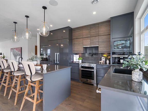 5th image of 1221 Viewtop Rd