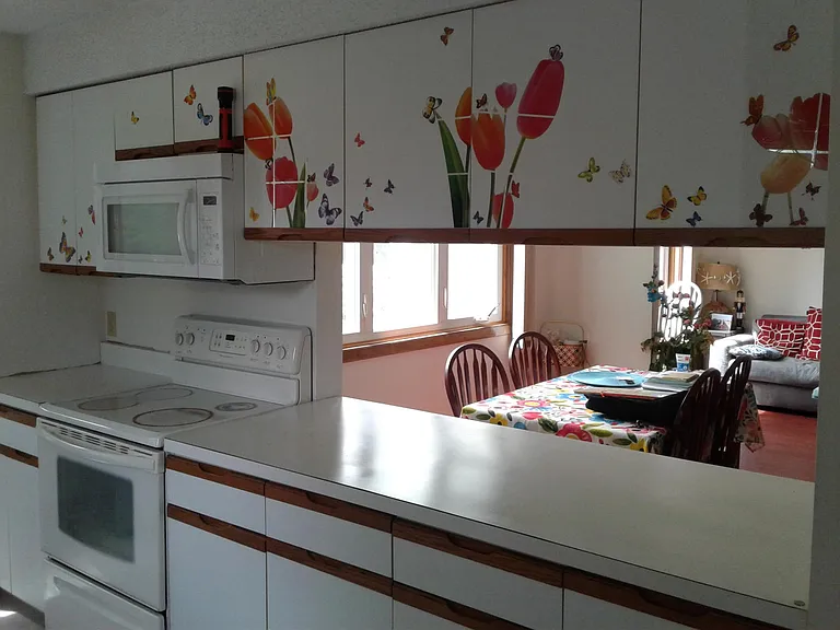 Eastbrook Hts — Photo 12