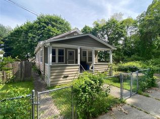 110 Wharton St, West Haven, CT 06516