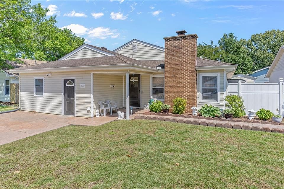 1st image of 3533 Daffodil Cres