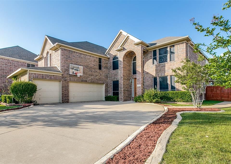 1st image of 512 N Waterford Oaks Dr