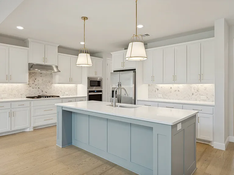 Stunning kitchen with extensive cabinets