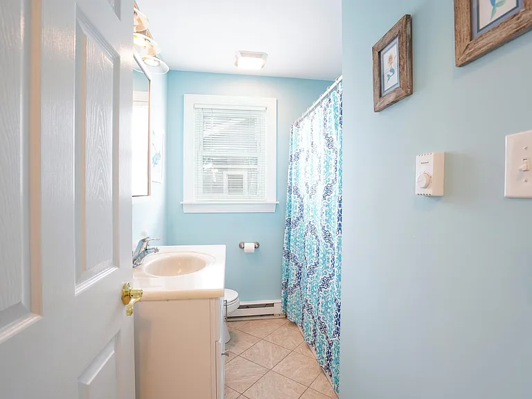 1248 Bay Ave — Photo 18