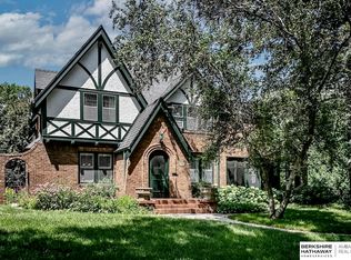 1844 N 52nd St, Omaha, NE 68104