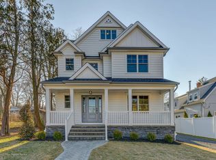 24 Allen St, Rumson, NJ 07760