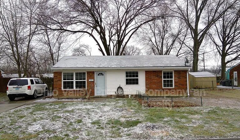 4019 Tally Ho Ct — Photo 1