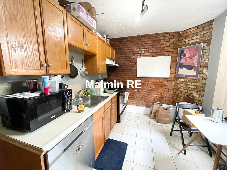 74 Hammond St #2 — Photo 14