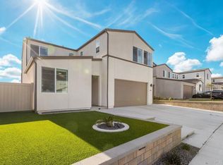 550 Meadowood St, Fallbrook, CA 92028