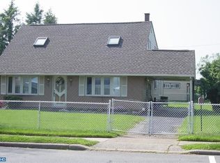 2810 Norcom Rd, Philadelphia, PA 19154