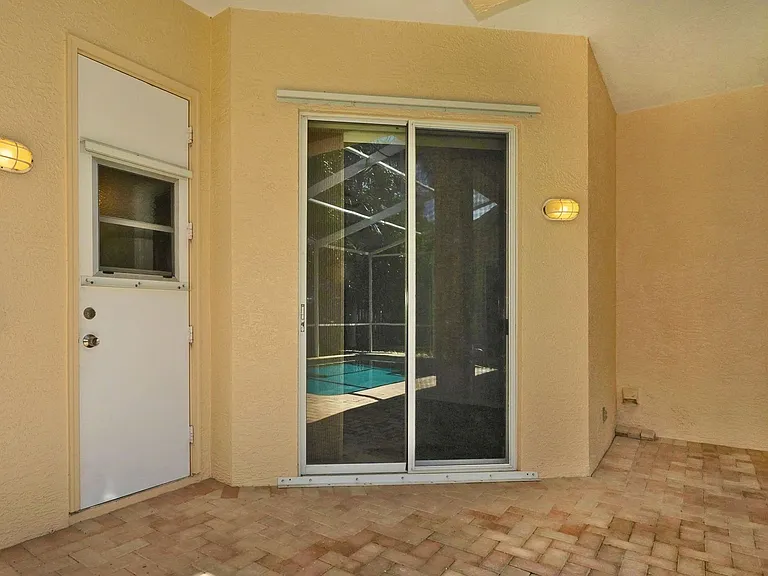 200 Ocean Ridge Dr — Photo 19