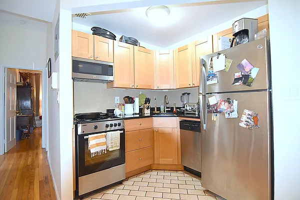 Rented by Manhattan Spaces | media 35