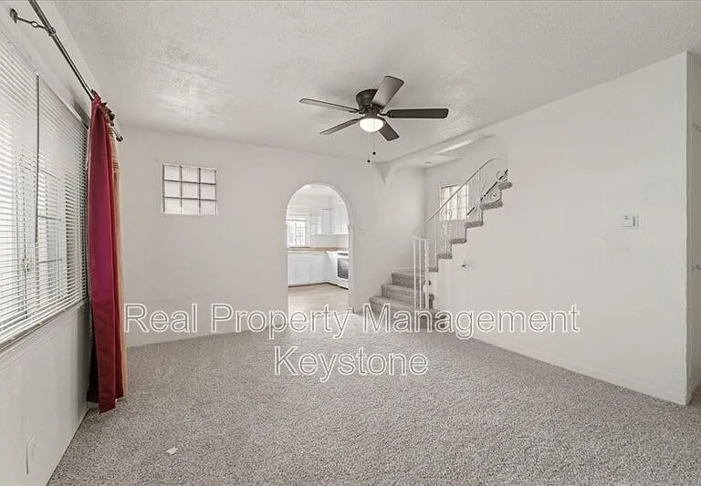 71 McKinnie Ave — Photo 10