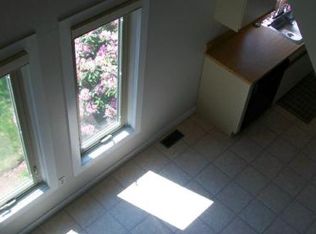 15 Stacy Dr, North Andover, MA 01845