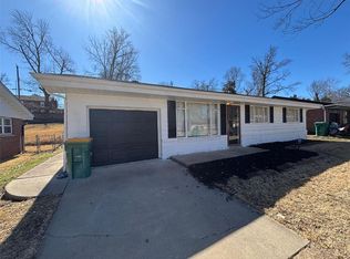 924 Marias Dr, Saint Louis, MO