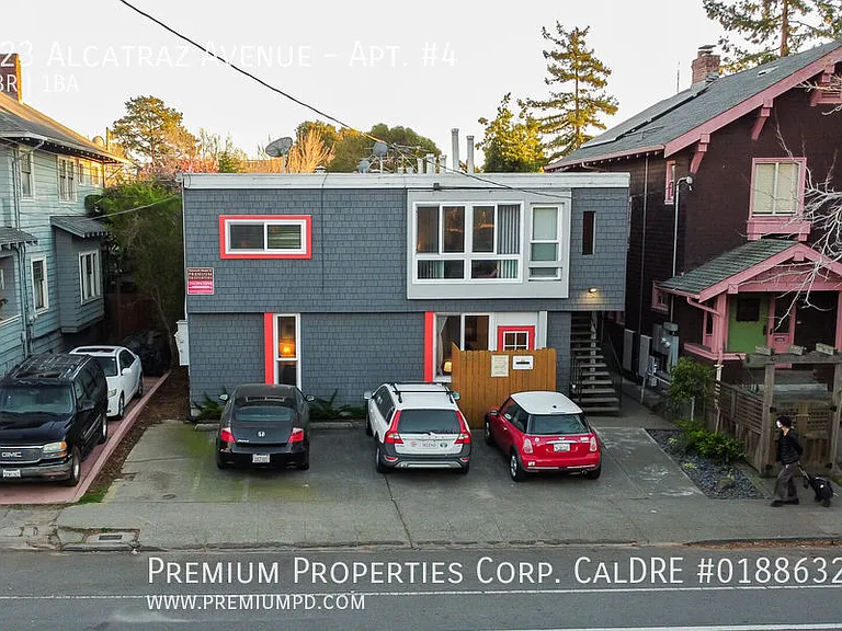 323 Alcatraz Ave #4 — Photo 8