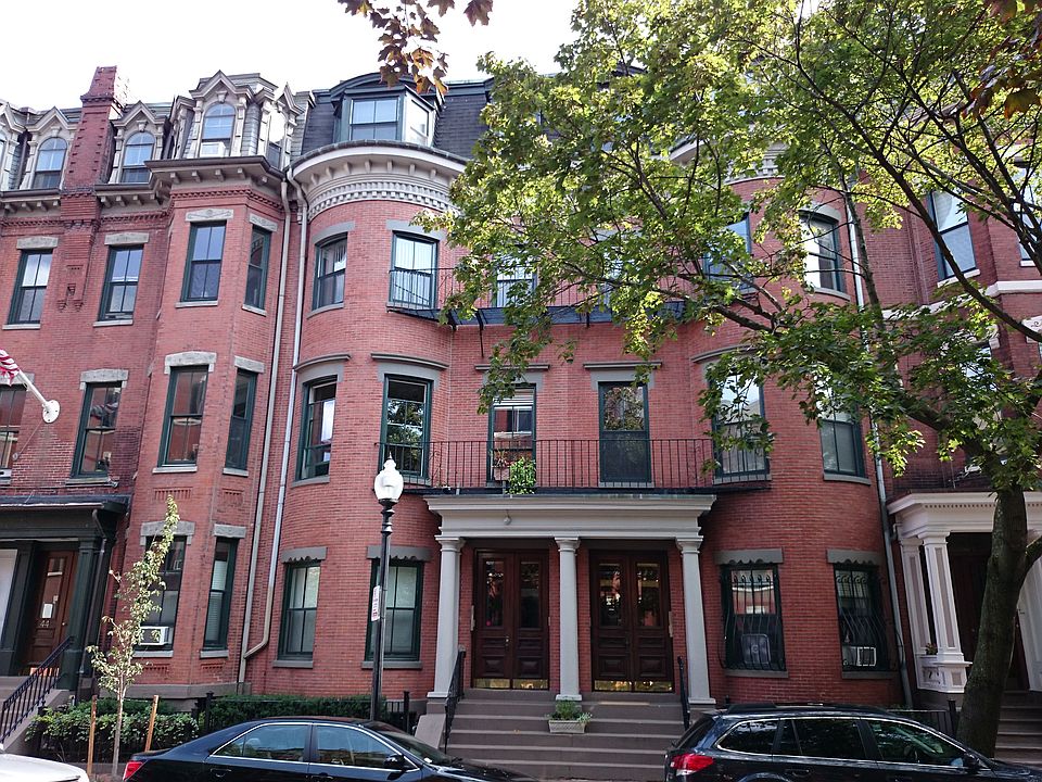 2nd image of 50 Chandler St #6