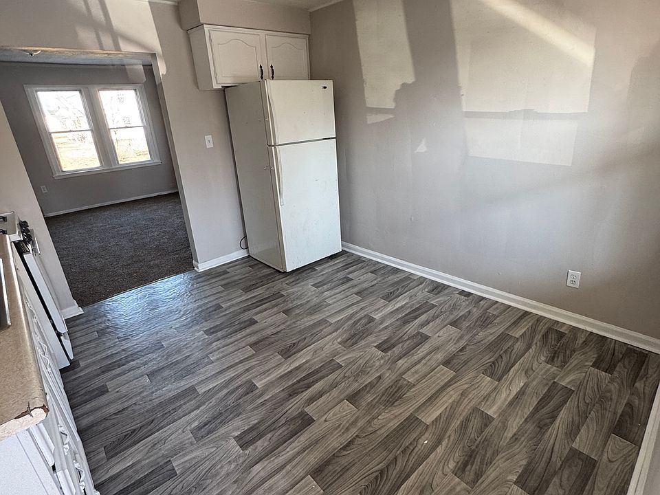 1st image of 800 N Central Dr #845