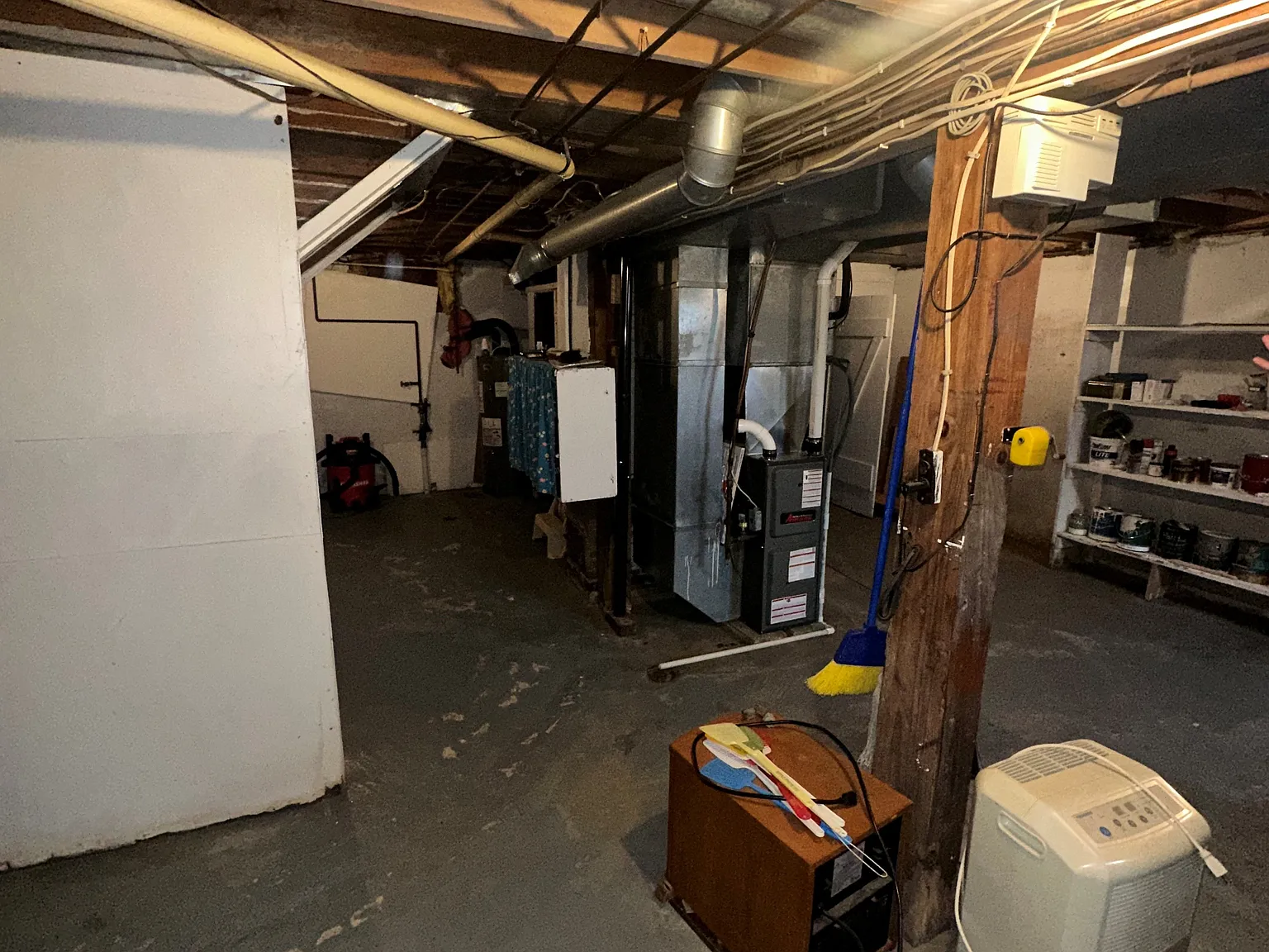 3 bed, 1.5 bath, $2,000 — Photo 4
