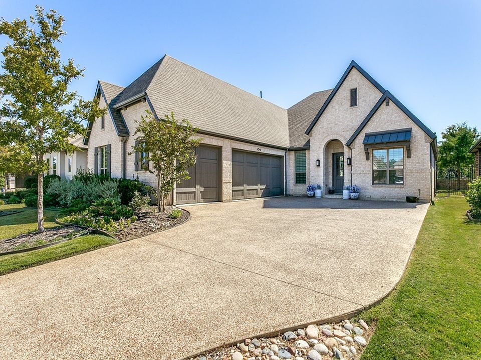 1st image of 26 Katie Ln