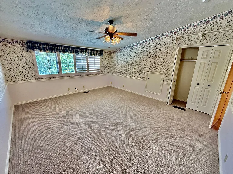 1415 Hopi Cir — Photo 43