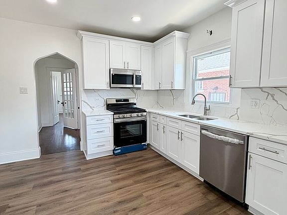 5th image of 11344 S Parnell Ave