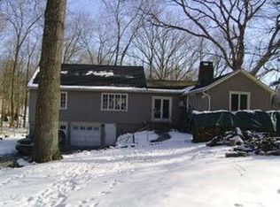 402 Southbury Rd, Roxbury, CT 06783