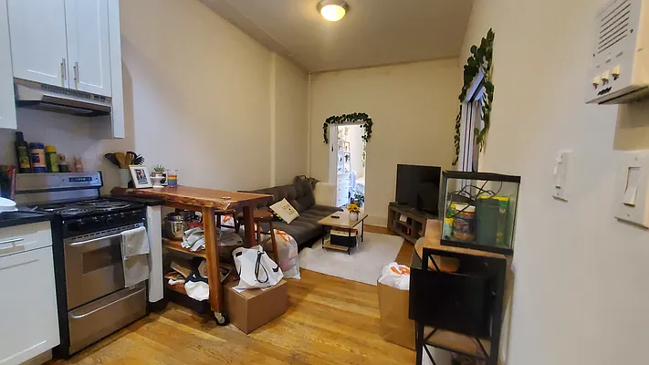 Rented by Spire Group | media 27