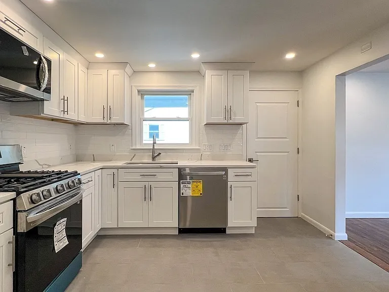 20 Chandler St #1 — Photo 12