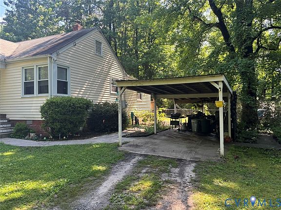 4th image of 3235 Layfield Dr