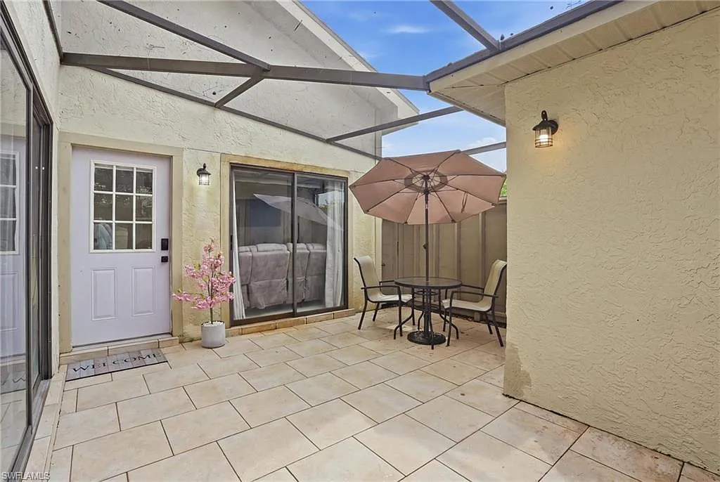 2 bed, 2.0 bath, 973 sqft, $1,500 — Photo 3