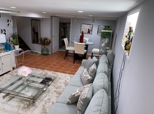 (Undisclosed Address), Fresh Meadows, NY 11366