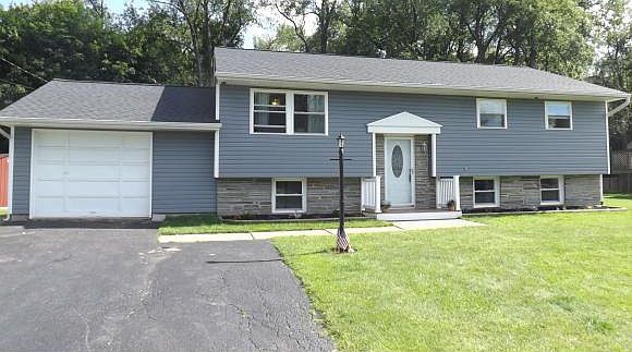 1st image of 840 S Lamont Dr