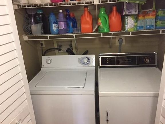 4th image of 844 NW 92nd Ave #844
