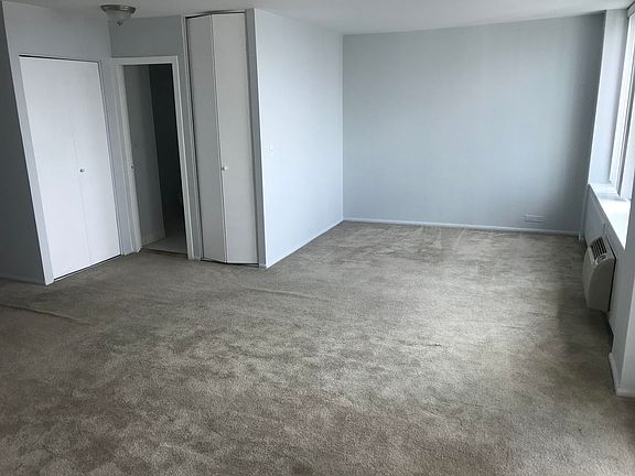 2nd image of 1255 N Sandburg Ter Unit 2905