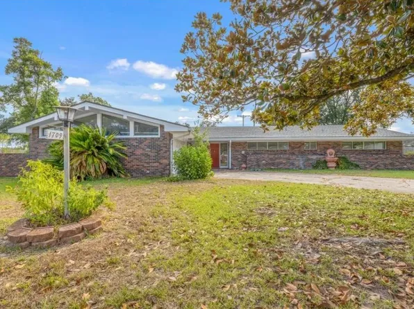1709 Enterprise Blvd, Lake Charles, LA 70601