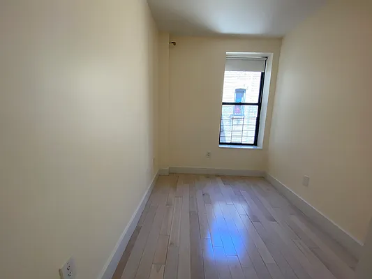 Rented by AZ REALTY NYC LLC | media 8