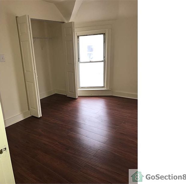 1st image of 7609 S Saint Lawrence Ave