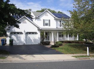 5 Amparo Way, Neptune, NJ 07753