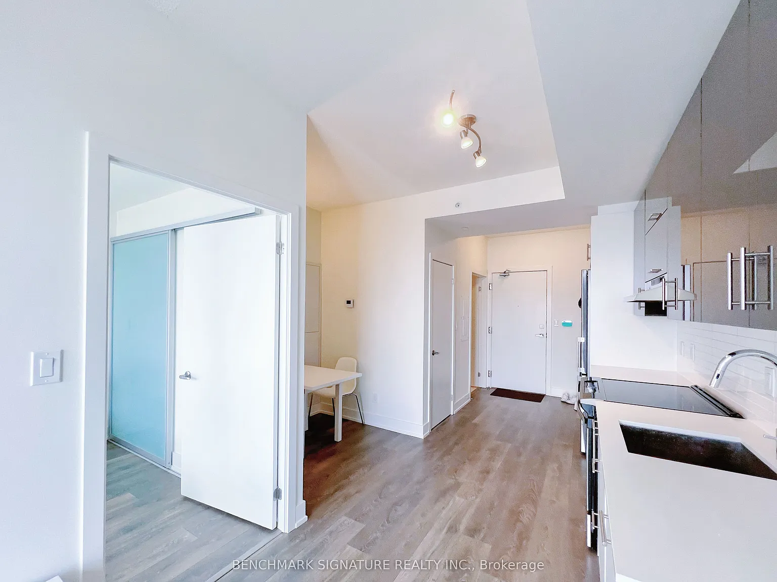 2 bed, $2,350 — Photo 3