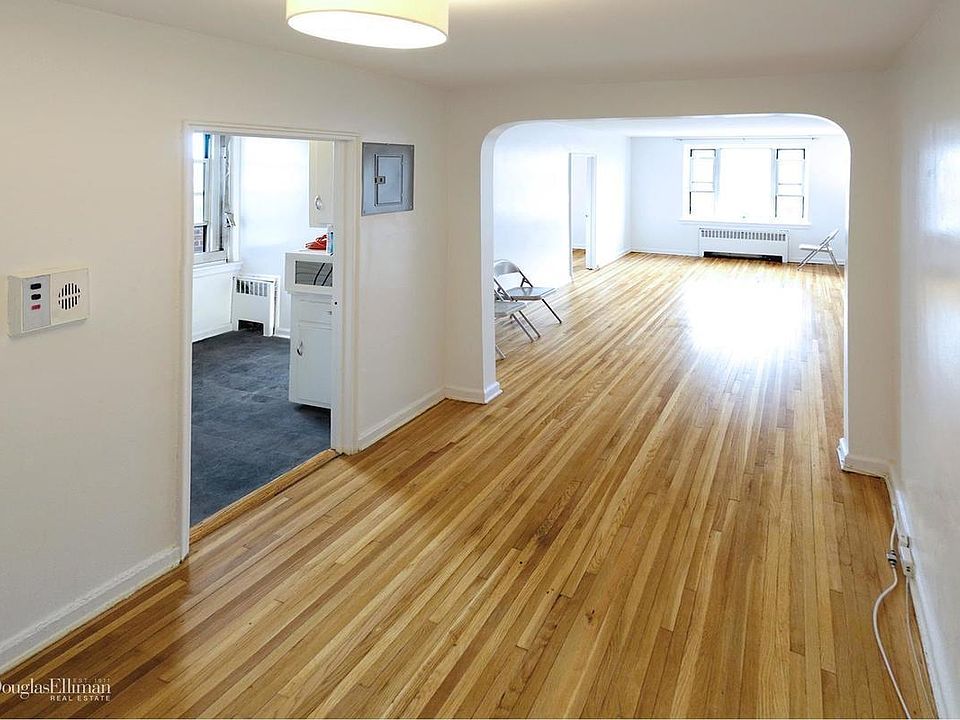 1st image of 7610 34th Ave APT 6O
