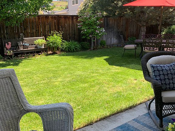 Brand new fence not pictured