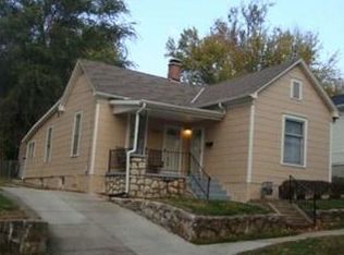 2508 S 15th St, Saint Joseph, MO 64503