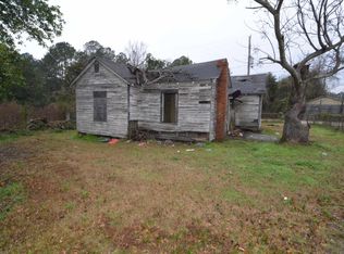 1099 Old River Rd, Camden, SC 29020