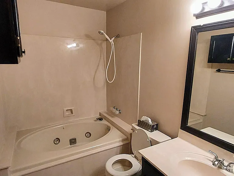 5212 Butter Creek Ln — Photo 7