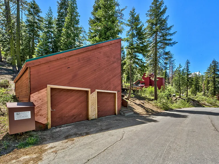 1163 Snow Crest Rd — Photo 31