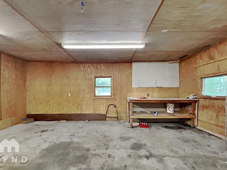 220 Glaive Dr — Photo 22