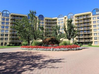 10 Smith Manor Blvd APT 603, West Orange, NJ, 07052