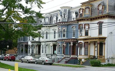 29 Clinton St #2