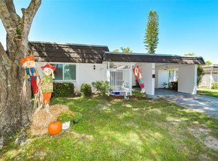 3957 Ashwood Ln, Sarasota, FL 34232